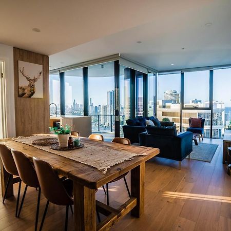 2 Bedroom Luxurious Family Apartment Next To Pacific Fair - Broadbeach Gold Coast Gc22 Exterior photo